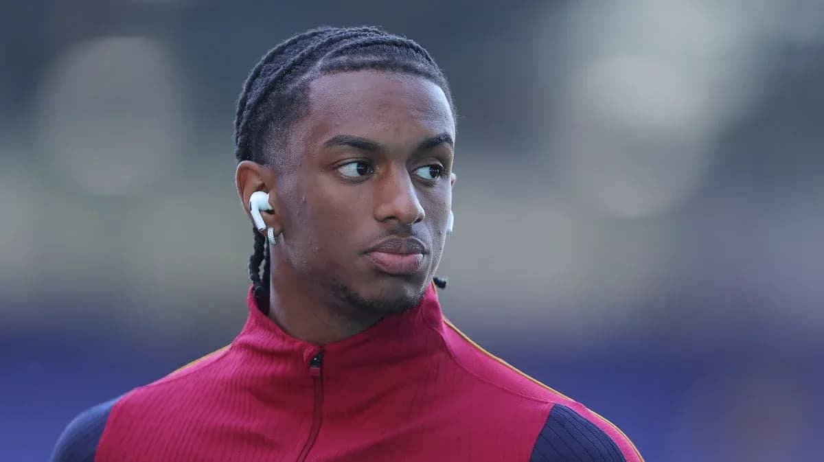 Player wearing earbuds before the match