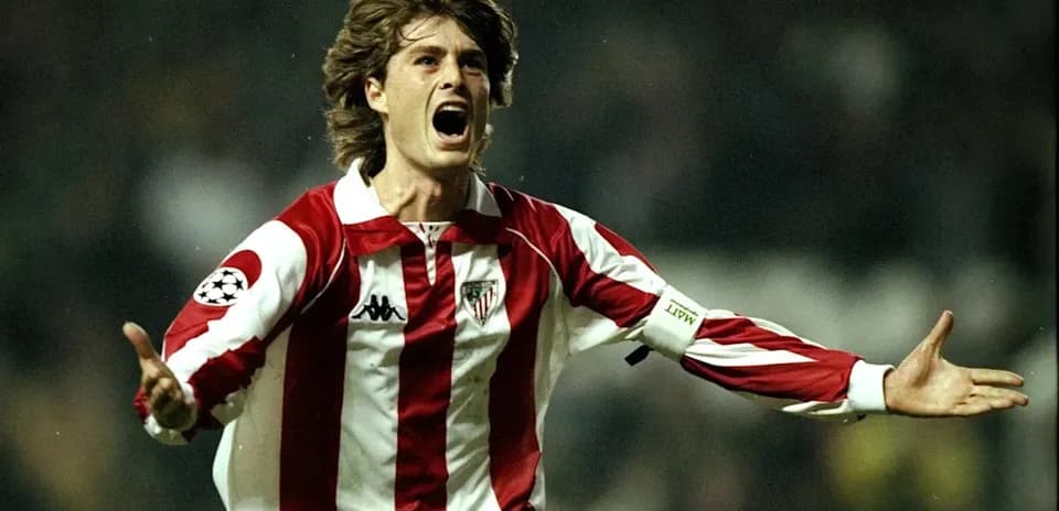 Player celebrating after scoring a goal for Athletic Bilbao