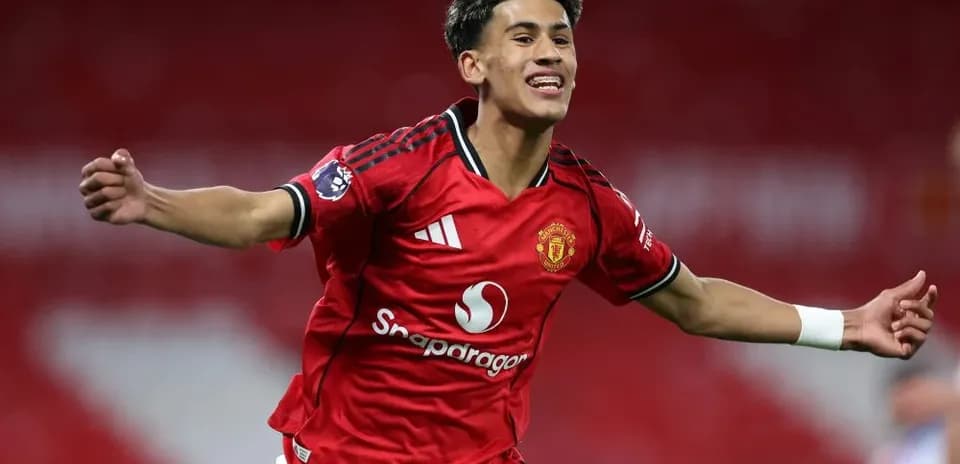 Player celebrating after scoring a goal for Manchester United