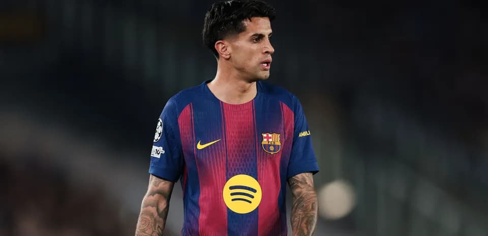 Player in FC Barcelona jersey during match