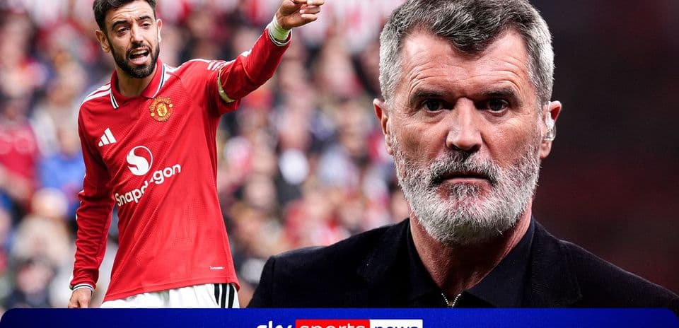 Bruno Fernandes gesturing during Manchester United match