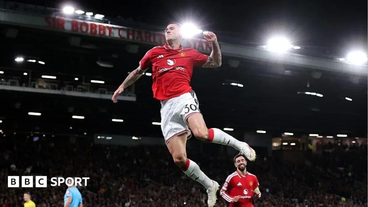 Player celebrating goal during Manchester United match