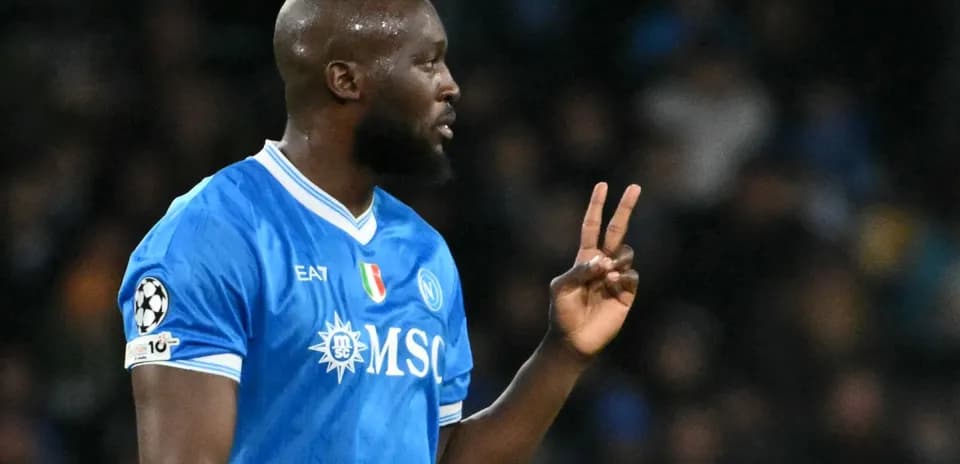 Player signaling during a match in blue jersey