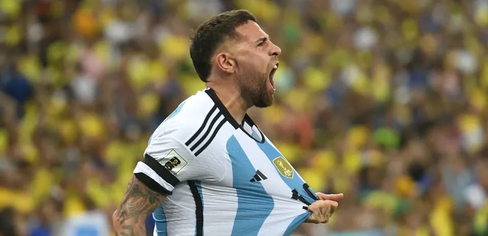 Player celebrating in Argentina jersey during match