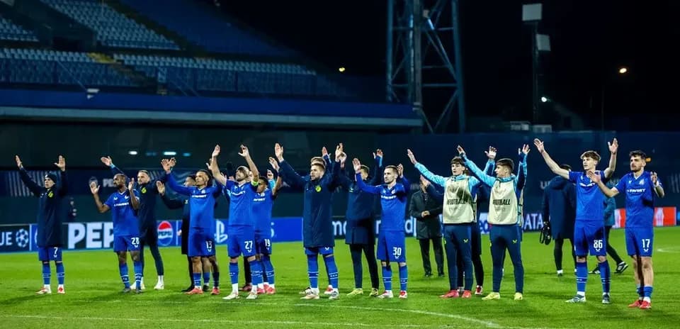 Dinamo Zagreb players celebrating after match