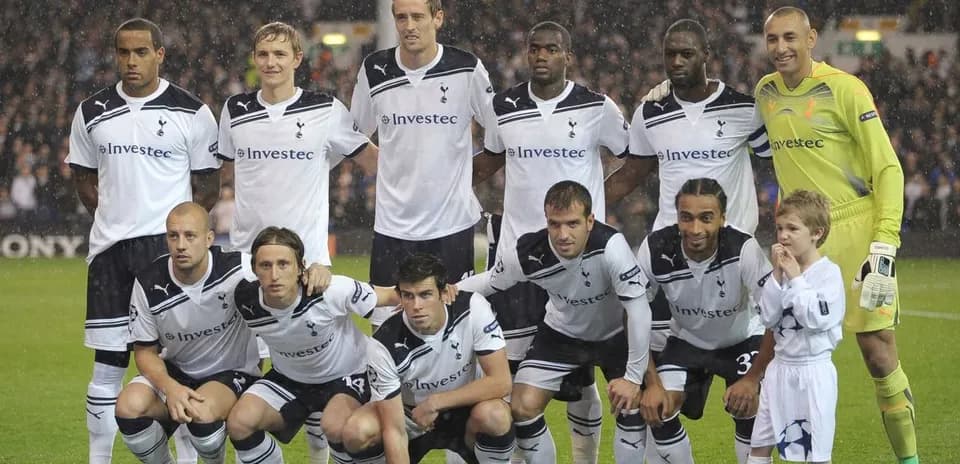 Tottenham Hotspur team posing for a group photo