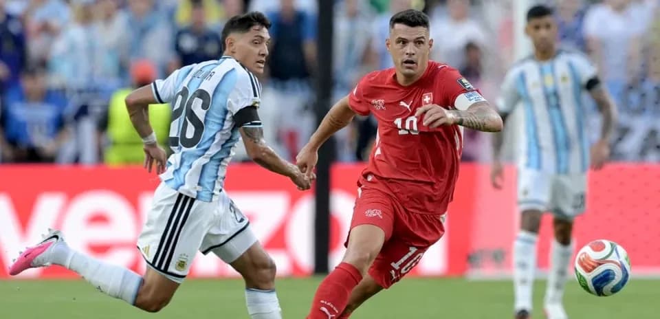 Player chasing the ball during Argentina vs Switzerland match