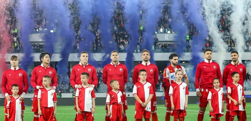 FK Crvena Zvezda players during pre-match ceremony