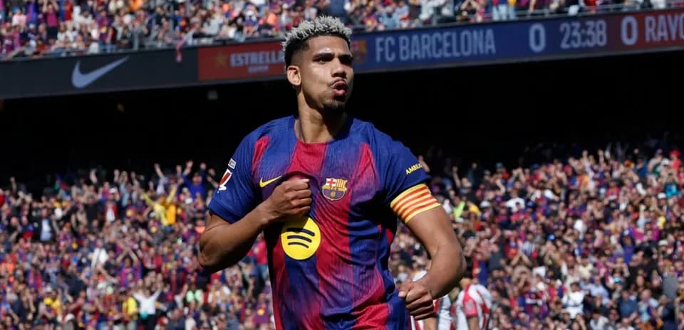 Player celebrating a goal during FC Barcelona match