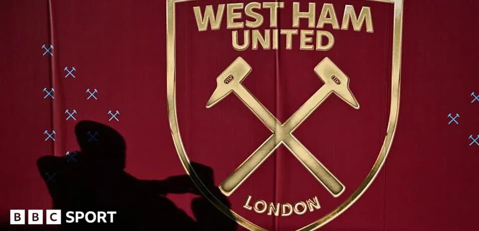 West Ham United club logo on red background