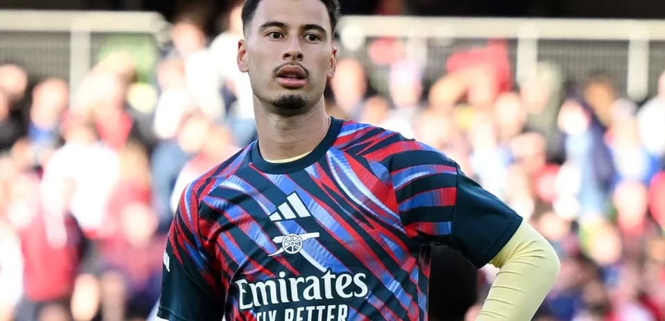 Goalkeeper wearing training kit on the pitch