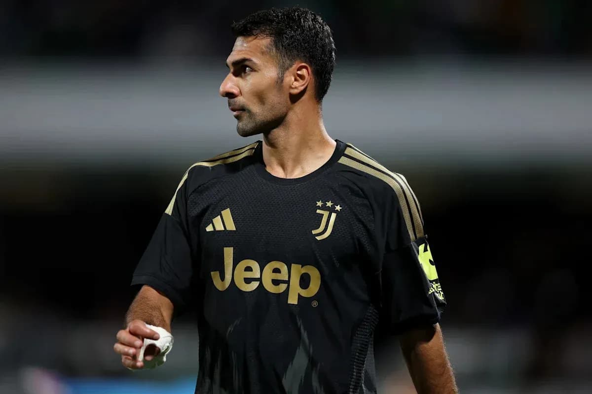 Goalkeeper in Juventus kit during match