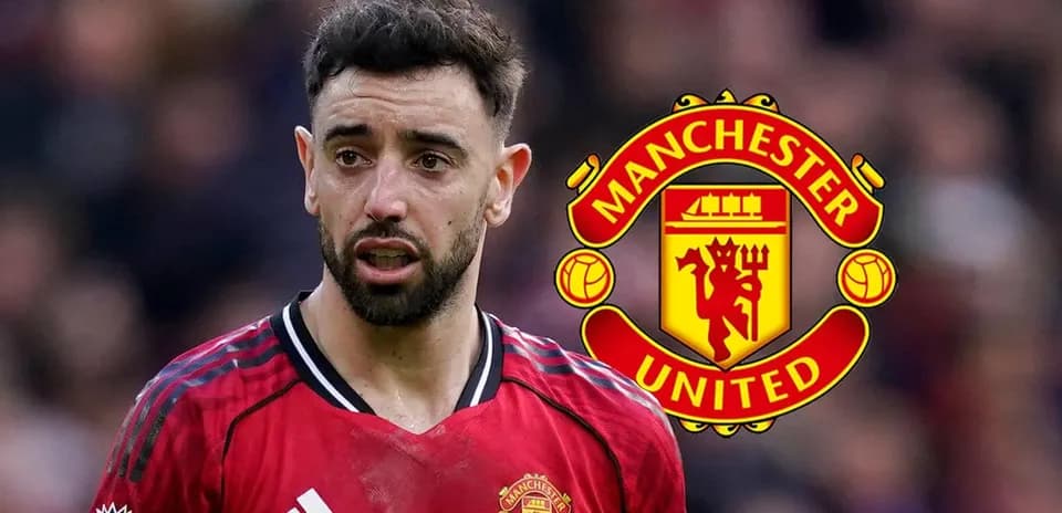 Bruno Fernandes wearing Manchester United jersey