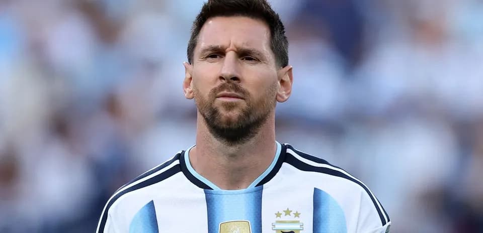 Player wearing Argentina jersey during match
