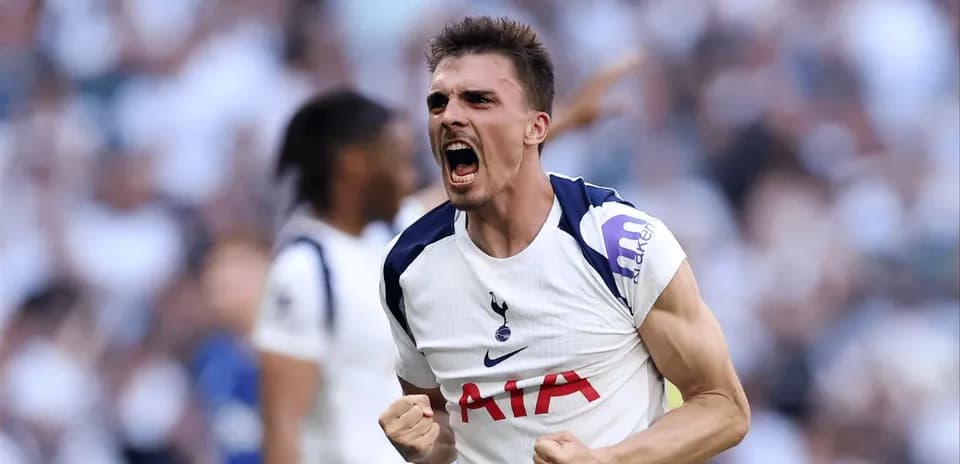 Tottenham player celebrating during match