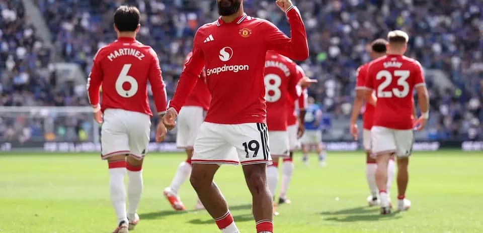 Manchester United player celebrating on the pitch