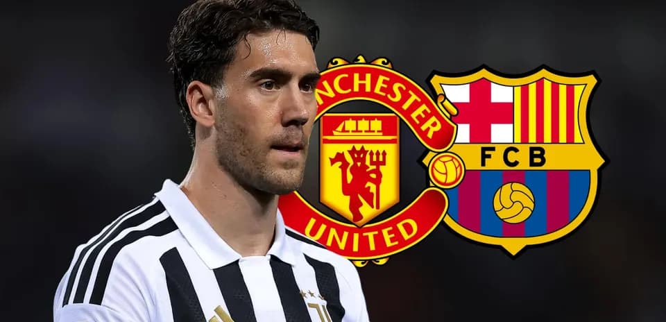Player in Juventus jersey with Manchester United and Barcelona logos