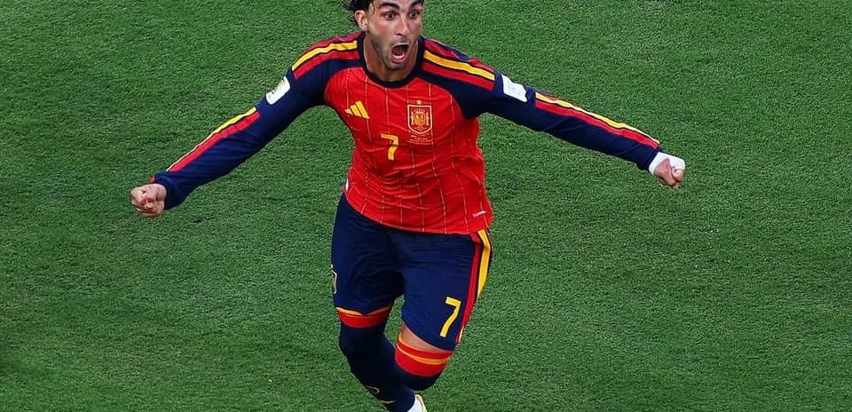 Spain player celebrating during World Cup match