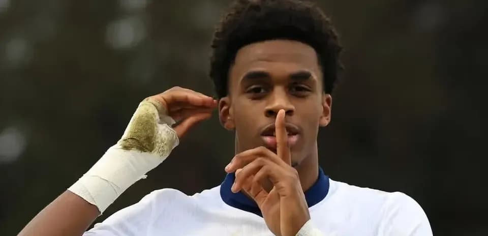Player making a shushing gesture during match