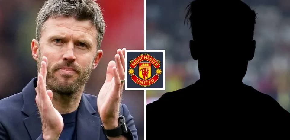 Manager applauding with Manchester United logo backdrop