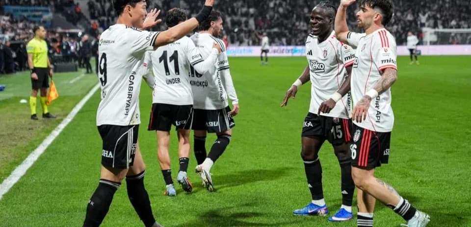 Beşiktaş players celebrating during the match