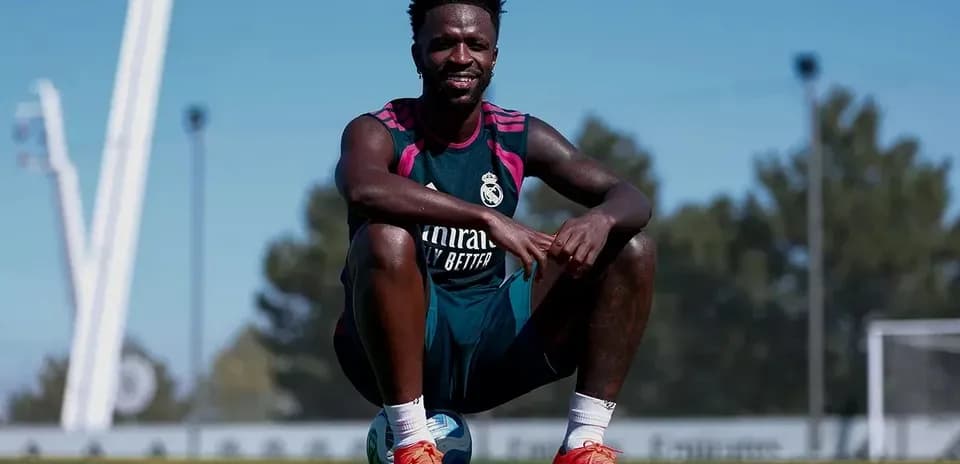 Player sitting on the ground during training session