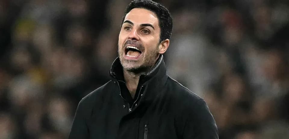 Manager shouting instructions from the sideline