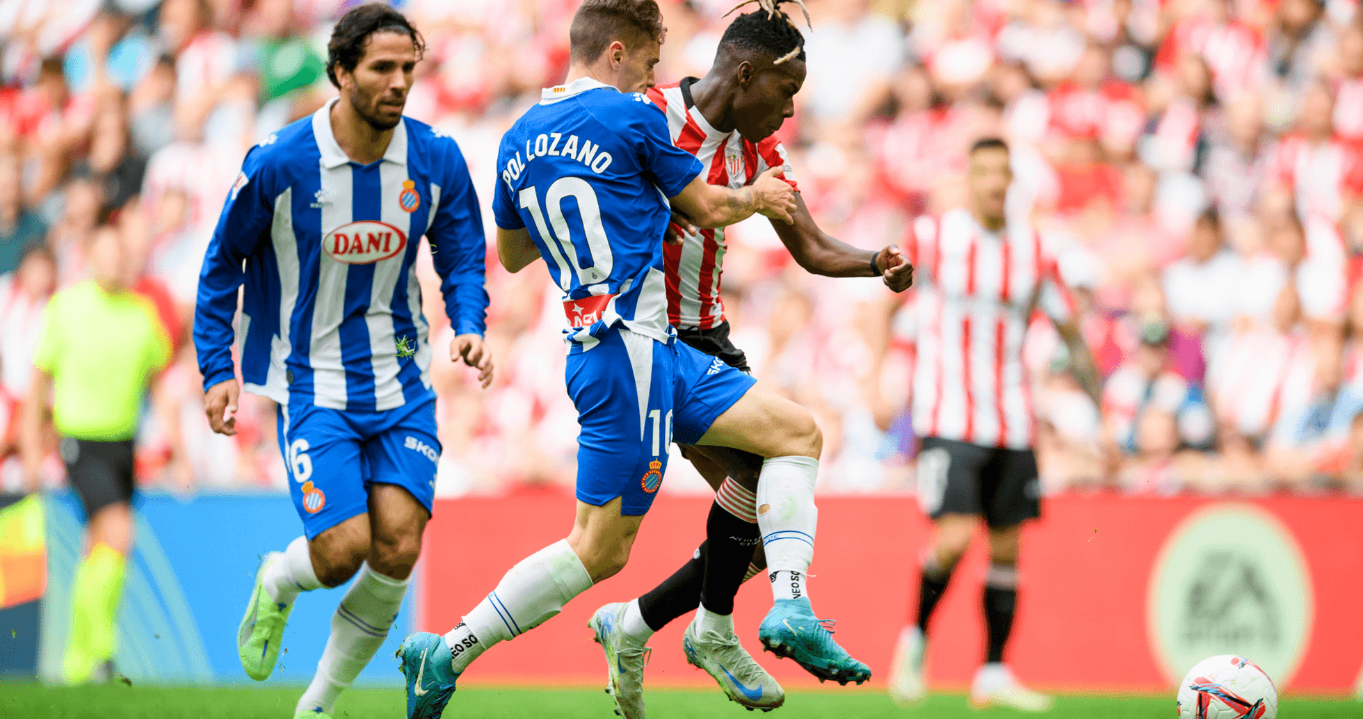 Pol Lozano tackling opponent during Espanyol match