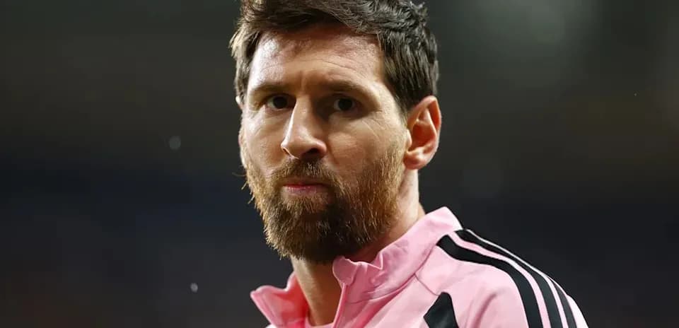 Player in pink jersey during a match