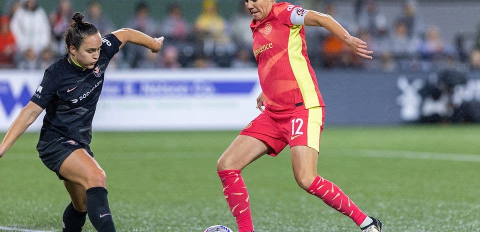 Player action during Portland Thorns vs Angel City match