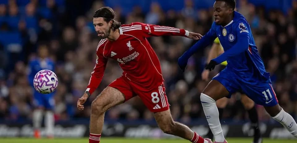 Liverpool player challenged by Chelsea opponent