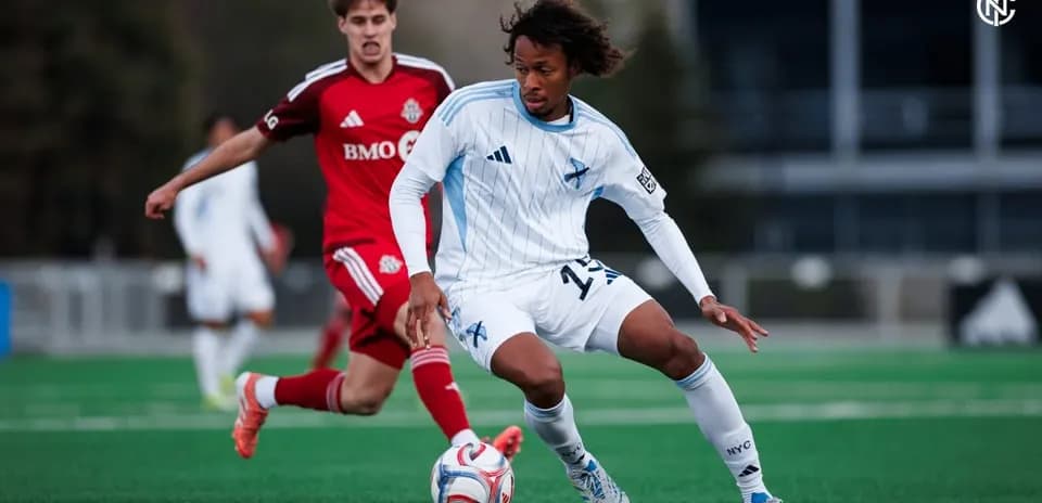 Player dribbling during Toronto II vs New York RB II