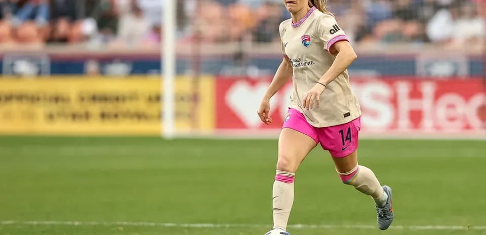 Player in action during Houston Dash match