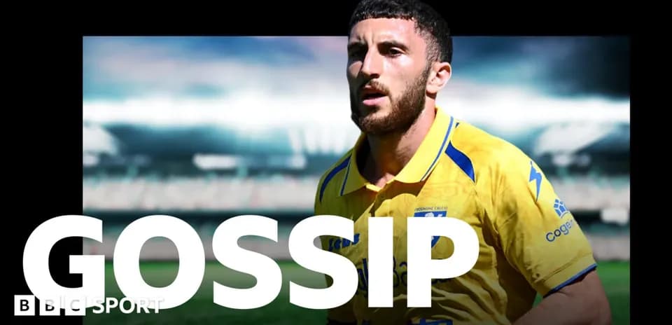 Player in yellow jersey during football match