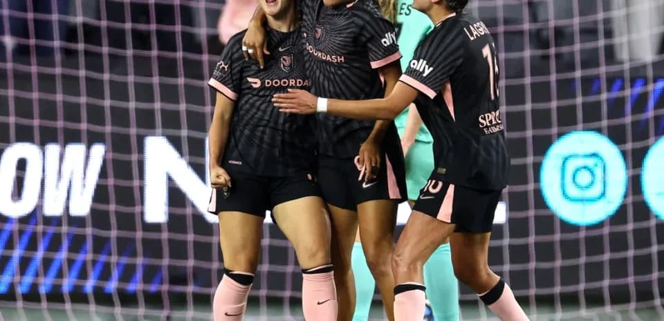 Celebration of Angel City players during match