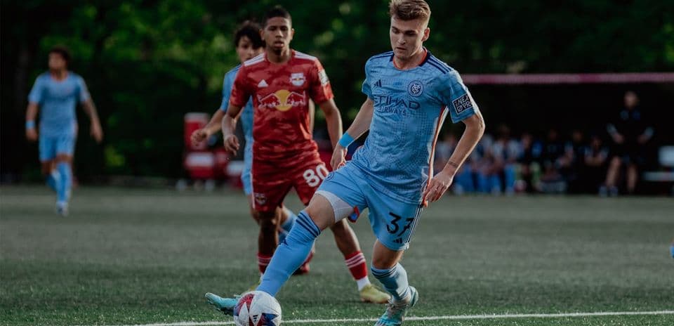 New York RB II player challenges NYC II player