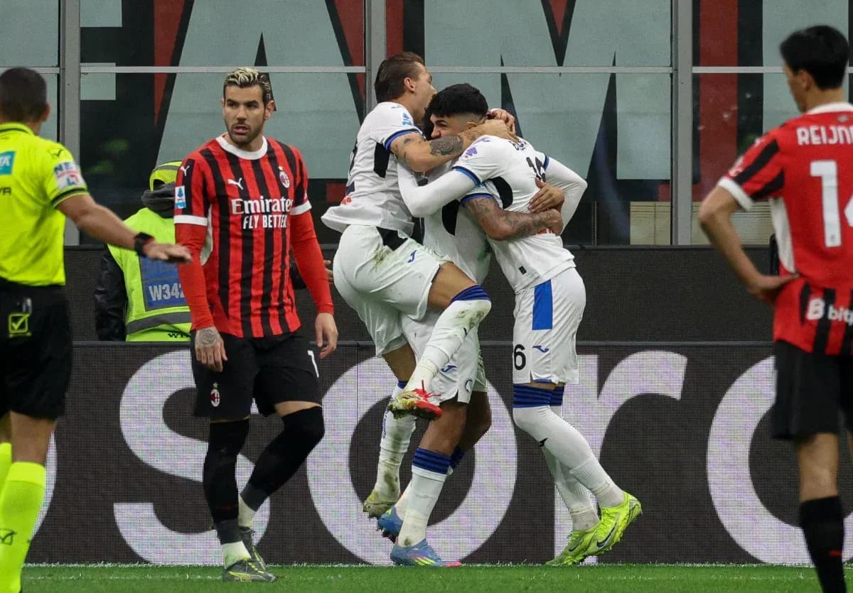 Atalanta players celebrating a goal against AC Milan