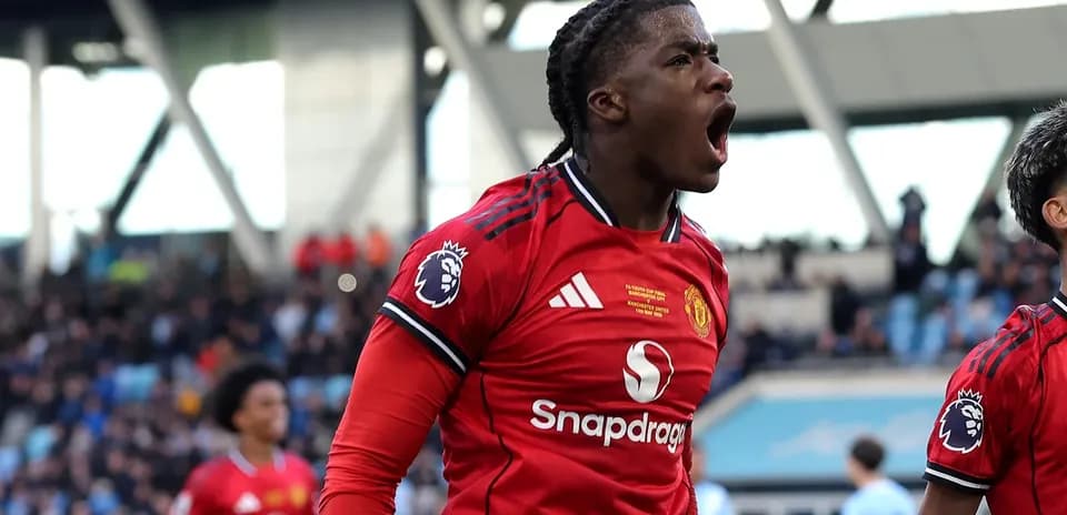 Player celebrating a goal for Manchester United