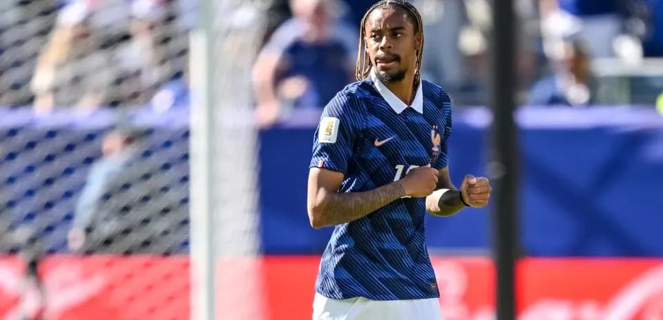 Player in France jersey on the field during match