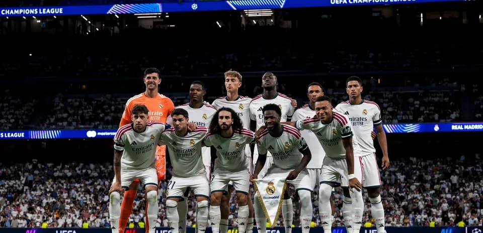 Real Madrid starting lineup before UEFA Champions League match