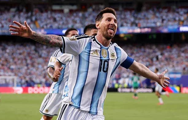 Lionel Messi celebrating a goal for Argentina