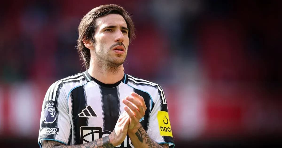 Player in Newcastle United jersey during match