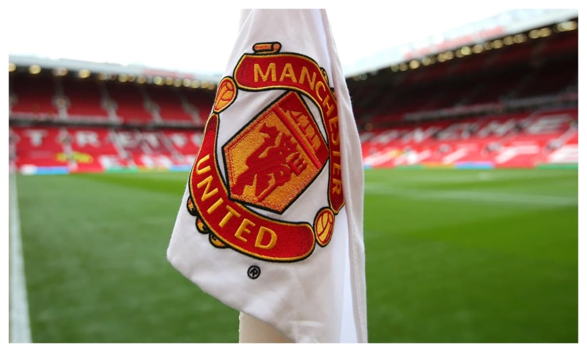 Corner flag with Manchester United logo at stadium