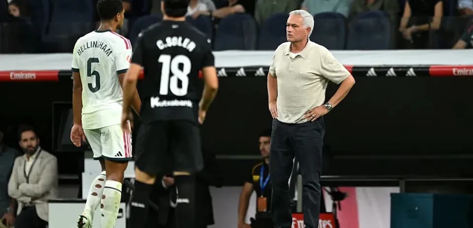 Bellingham and Soler on pitch, Mourinho observing