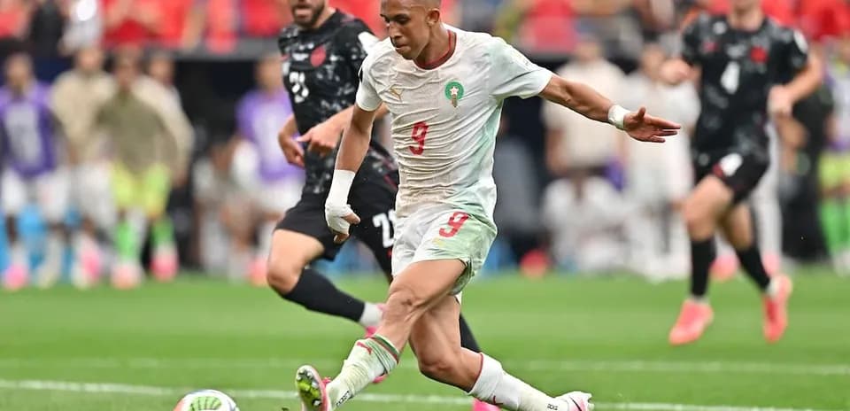 Moroccan player shooting during Canada match