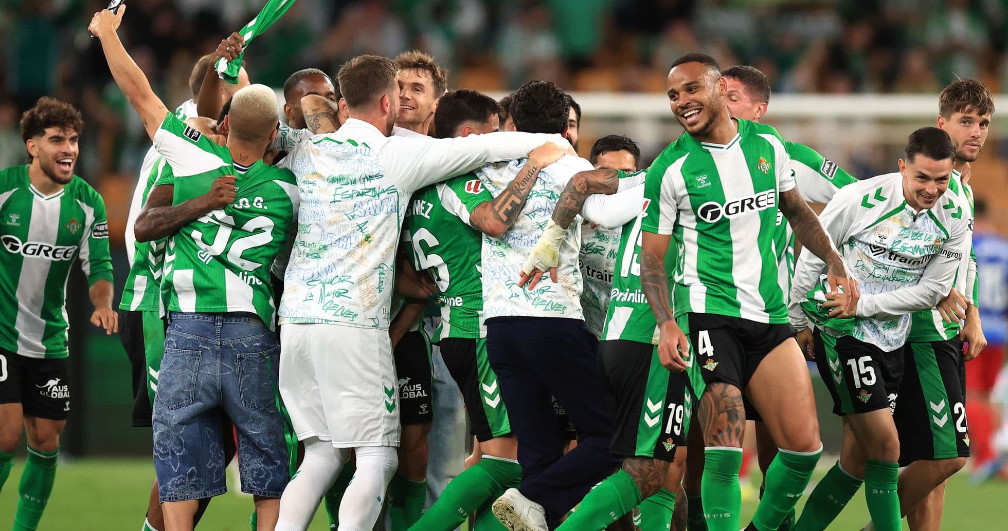 Real Betis players celebrating a goal