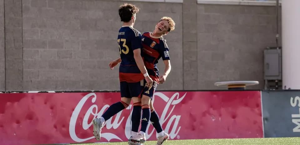 Real Monarchs players celebrating a goal