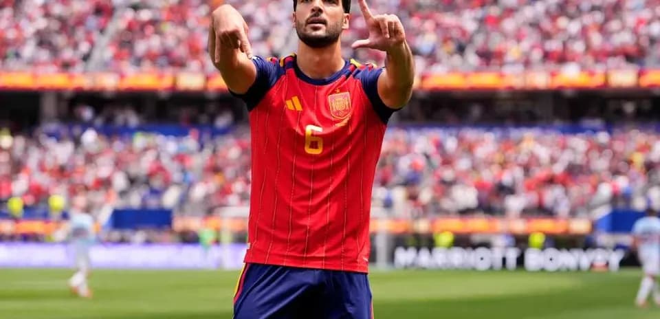 Player celebrating during France vs Spain match