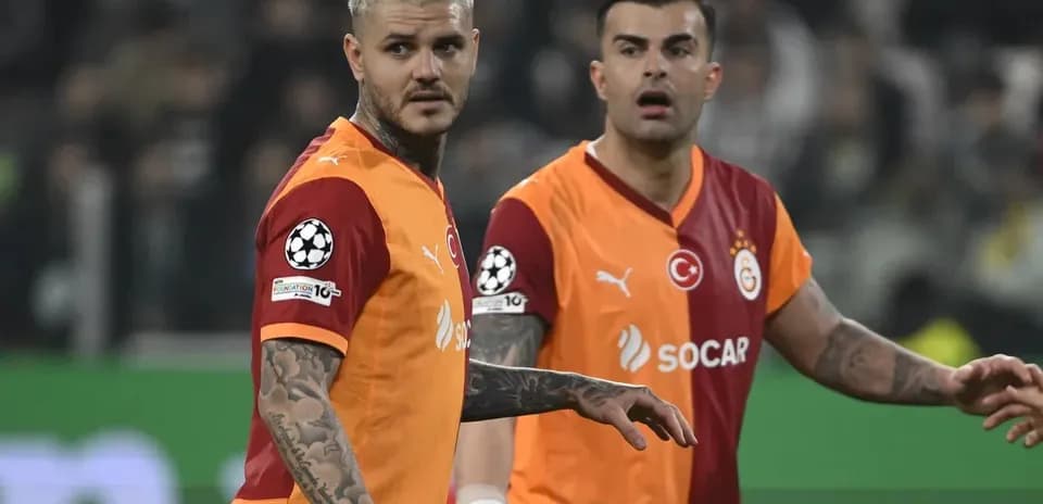Two Galatasaray players during a match moment