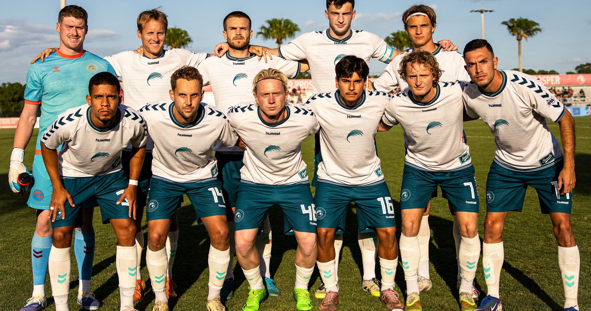Naples team lineup before the match